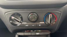 Hyundai i20 1.2 MPi SE 5dr Petrol Hatchback